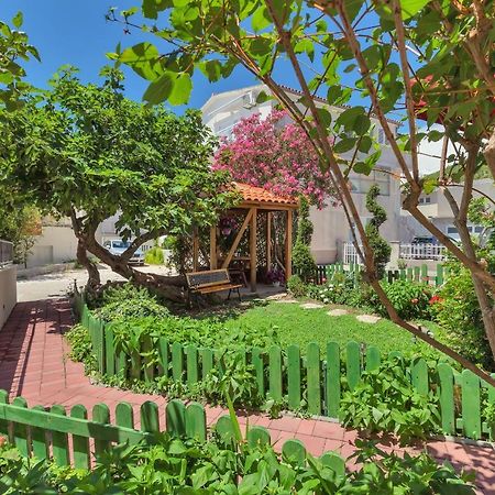 Apartmani Luna Baška Voda Exterior foto