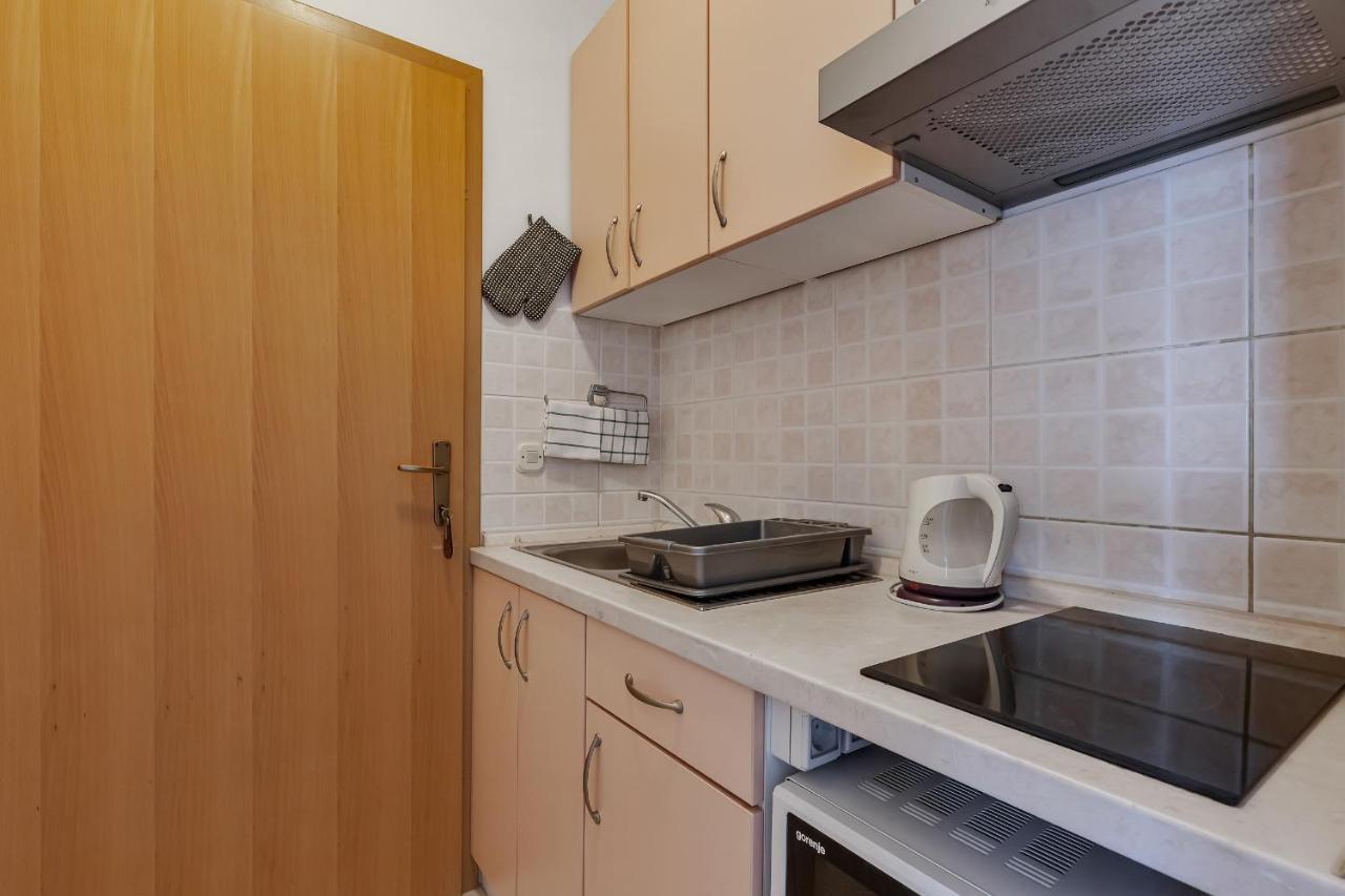 Apartmani Luna Baška Voda Exterior foto
