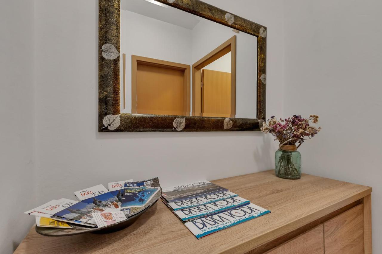 Apartmani Luna Baška Voda Exterior foto