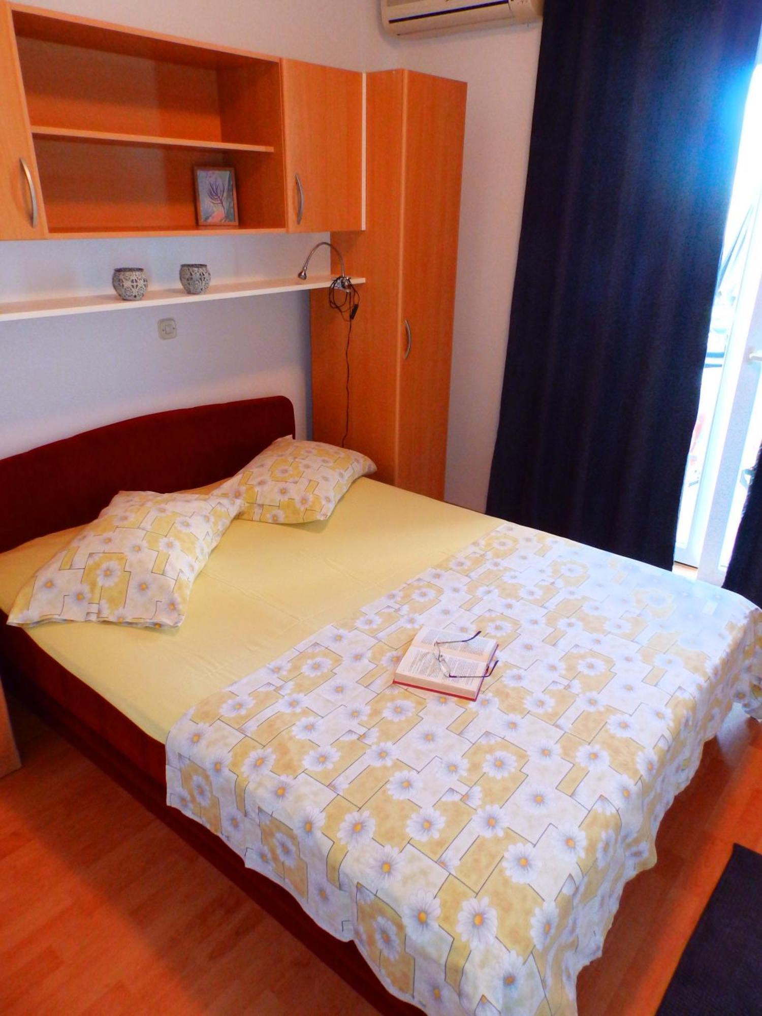 Apartmani Luna Baška Voda Cameră foto
