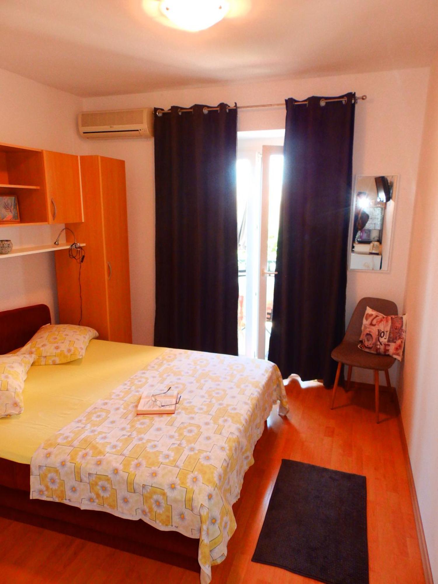 Apartmani Luna Baška Voda Cameră foto